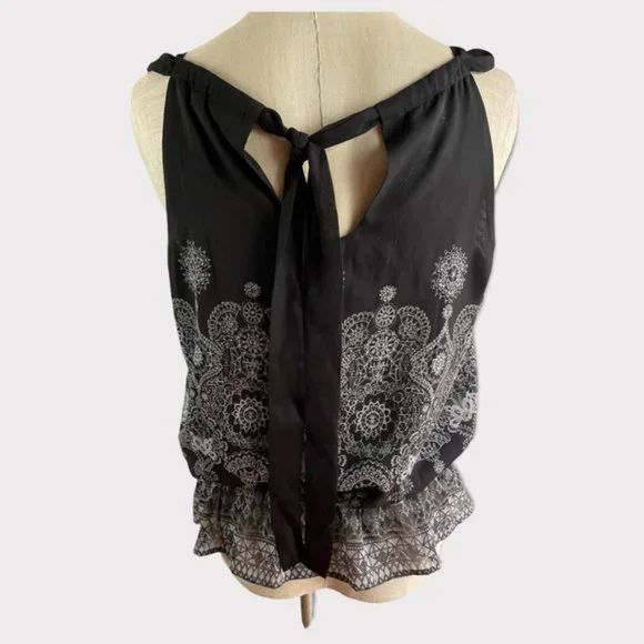 Apt. 9 Sleeveless Blouse Black Sleeveless Round Neck beaded Tie Back S - Picture 2 of 8